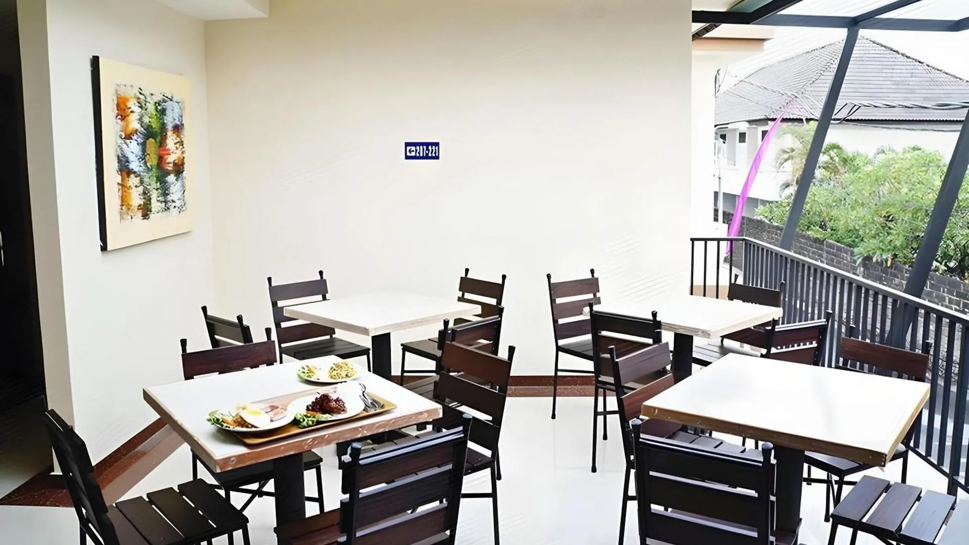 格兰德彭杜克普里亚由酒店 丹帕沙 印尼