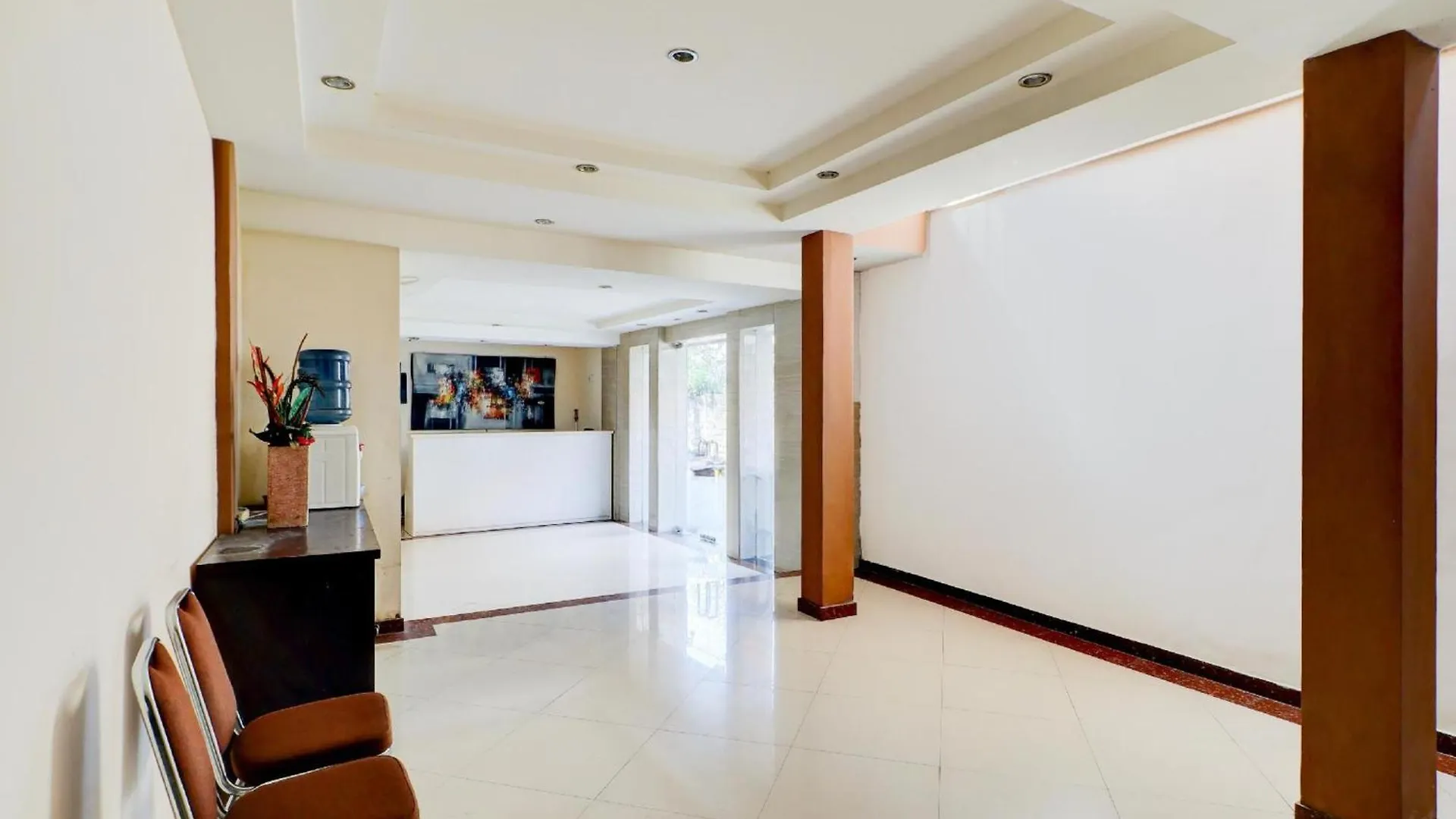 Hotel Collection O Near Bajra Sandi Monumen Formerly Grand Pondok Puri Ayu Denpasar
